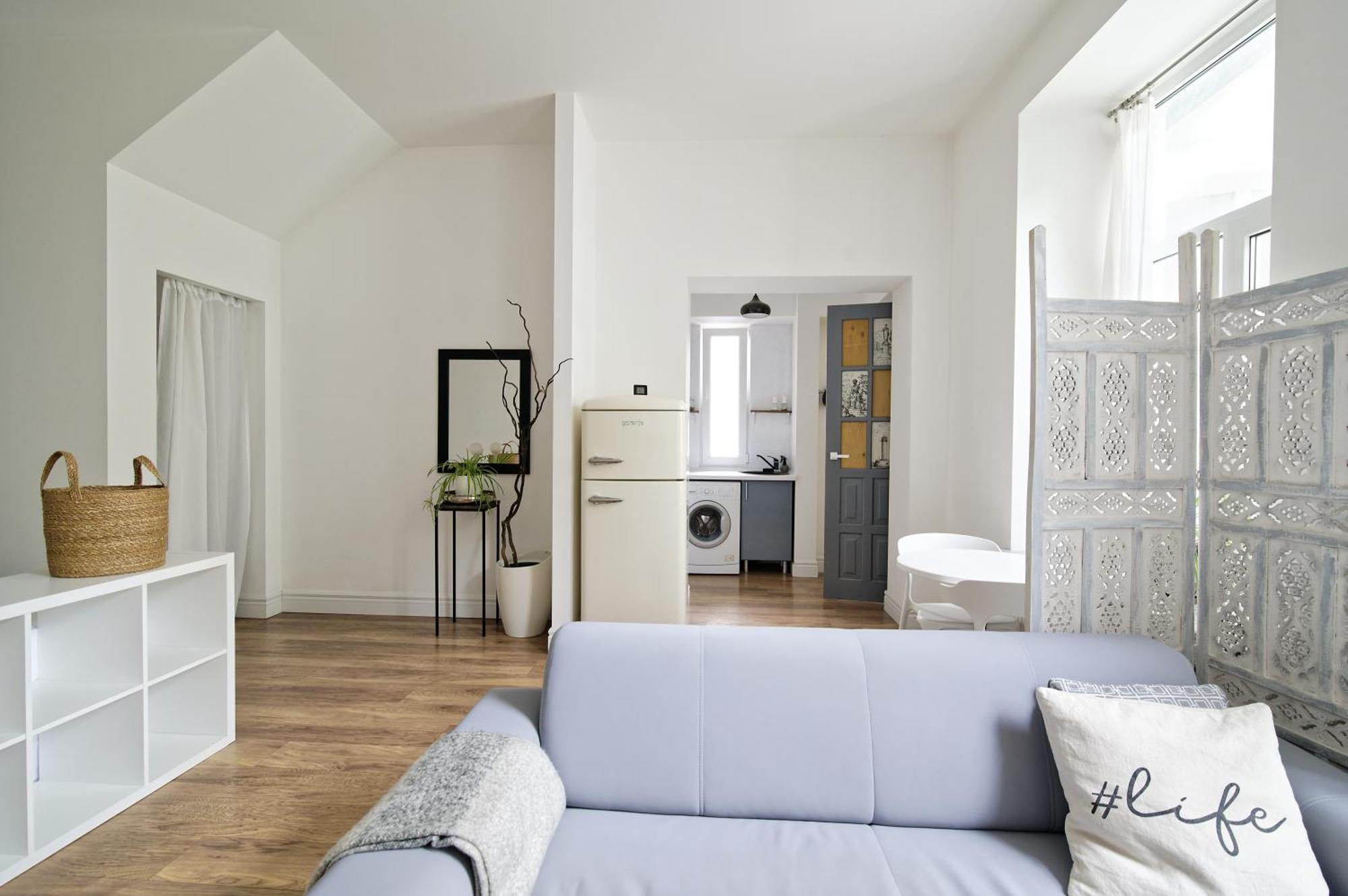 White Door Apartments Heart Of Odessa 1 Exterior foto
